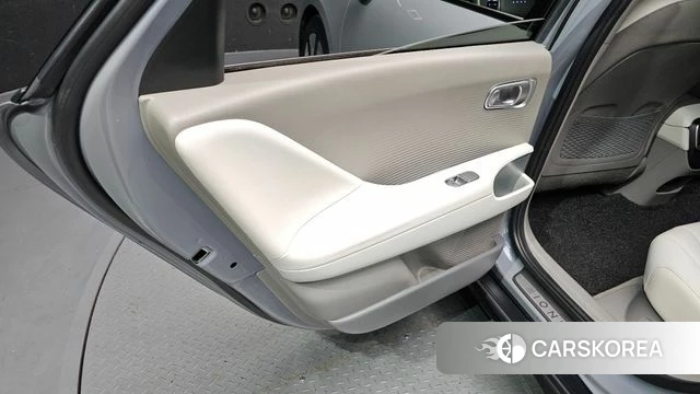 Hyundai Ionic 6 id 4516816 из Кореи 17