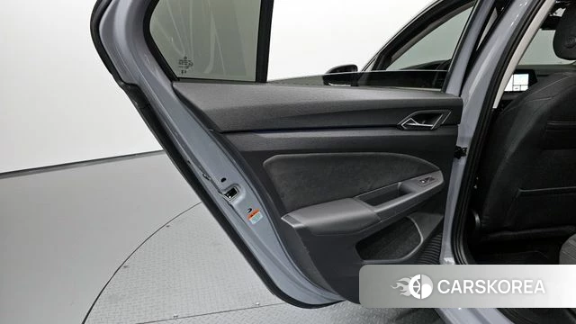 Volkswagen Golf 8th Generation id 4360220 из Кореи 17