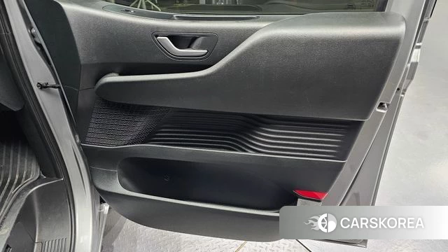 Hyundai Staria id 4905299 из Кореи 17