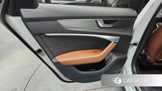 Audi A6 (C8) id 4350702 из Кореи 17