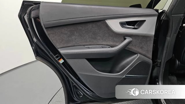 Audi Q8 (4M) id 4245484 из Кореи 17