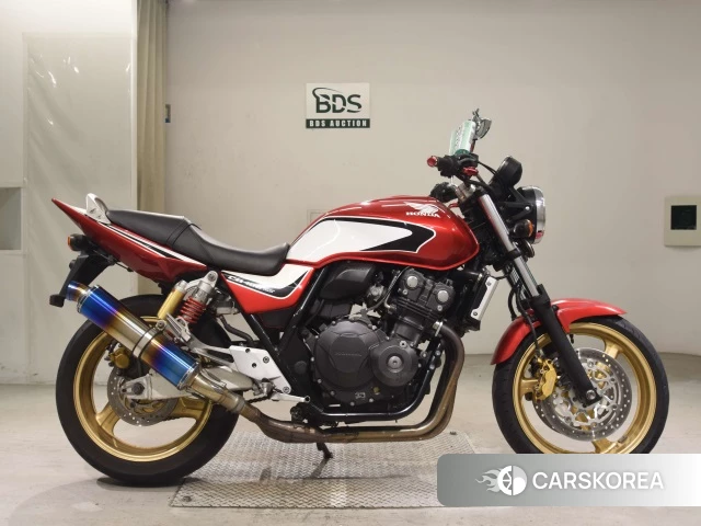 Проданный Honda CB400SF 2013 из Японии