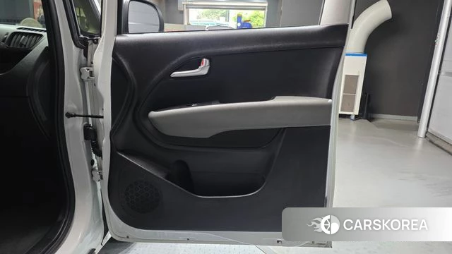 Kia The New Kia Ray id 4602867 из Кореи 17