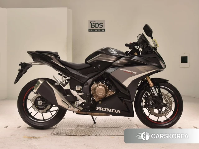 Проданный Honda CBR400R 2023 из Японии