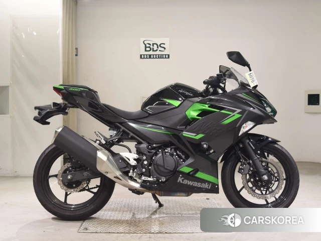 Проданный Kawasaki NINJA 400 2023 из Японии