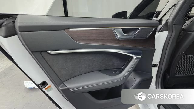 Audi A7 (4K) id 4561809 из Кореи 17