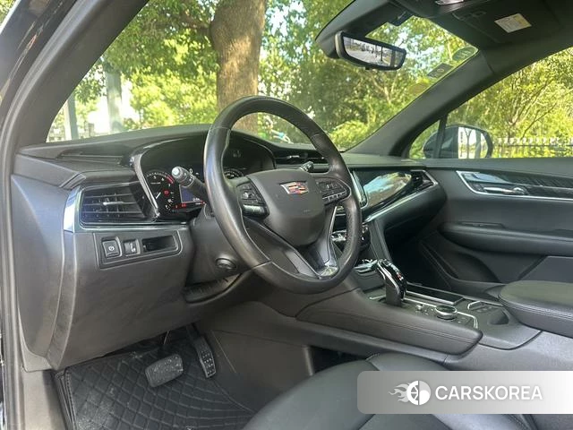 Cadillac XT6 id 4213691 из Китая 17