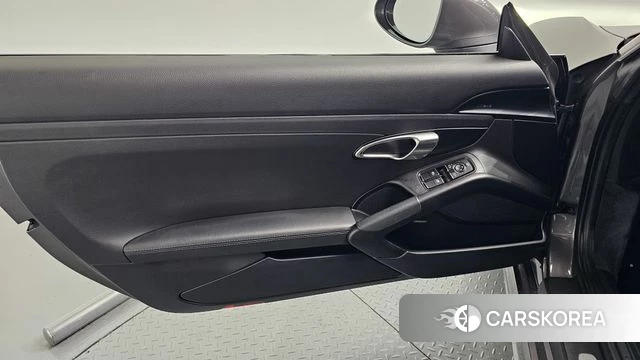 Porsche 718 Boxster id 4535719 из Кореи 17