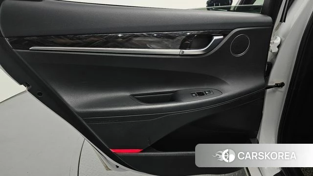 Hyundai Grandeur IG id 4502391 из Кореи 17