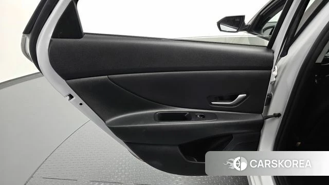 Hyundai Avante Hybrid (CN7) id 4917728 из Кореи 17