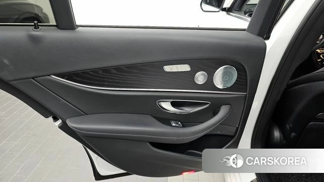 Mercedes-Benz E-Class W213 id 4519747 из Кореи 17