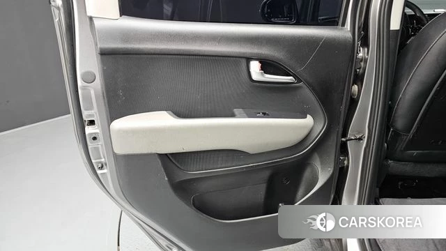 Kia The New Kia Ray id 4186223 из Кореи 17