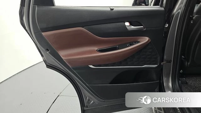 Hyundai Santa Fe TM id 4677685 из Кореи 17