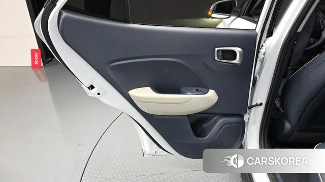 Hyundai Venue id 4488789 из Кореи 17