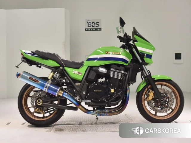 Проданный Kawasaki ZRX 1200 2016 из Японии