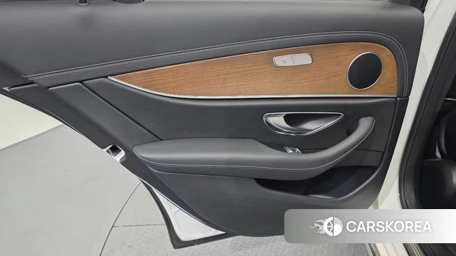 Mercedes-Benz E-Class W213 id 4550754 из Кореи 17