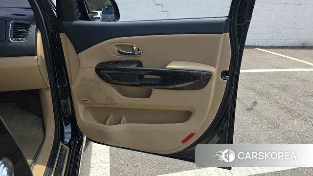Kia The New Carnival id 4435561 из Кореи 17