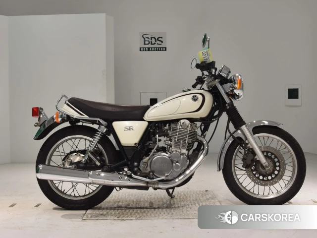 Проданный Yamaha SR 400 2013 из Японии, фото 2