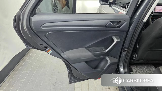Volkswagen T-Roc id 4609324 из Кореи 17