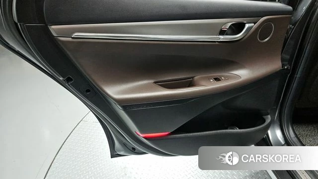 Hyundai The New Grandeur IG id 4304020 из Кореи 17