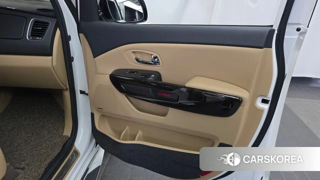 Kia The New Carnival id 4596003 из Кореи 17