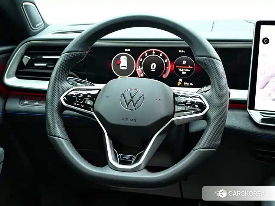 Volkswagen Tourang id 4570529 из Китая 17