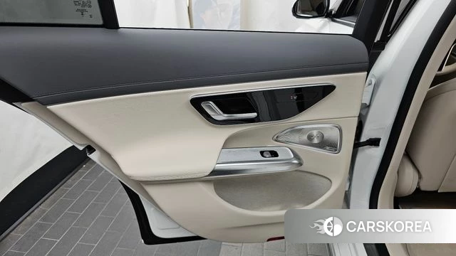 Mercedes-Benz E-Class W214 id 4706183 из Кореи 17