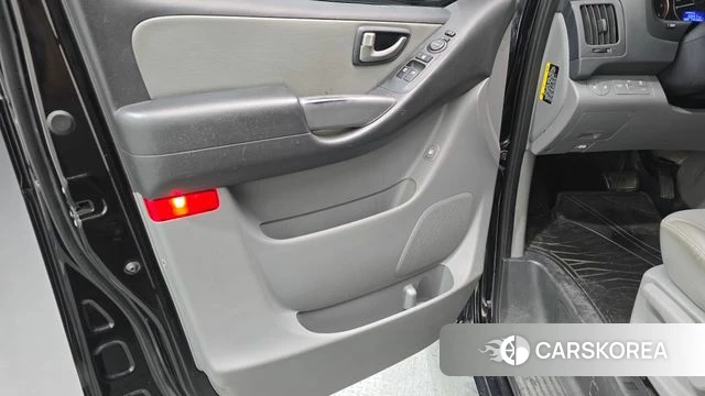 Hyundai The New Grand Starex id 4430234 из Кореи 17