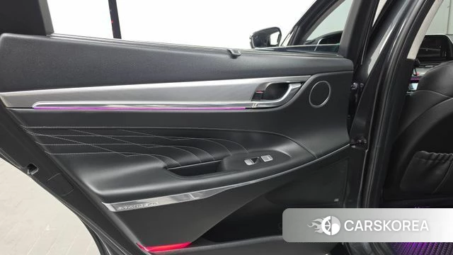 Hyundai The New Grandeur IG Hybrid id 4750699 из Кореи 17