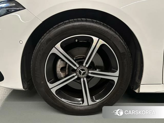 Mercedes-Benz Class A id 4274336 из Китая 17