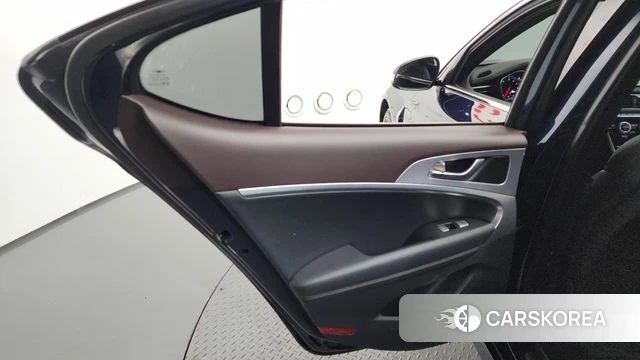 Genesis G70 id 4496986 из Кореи 17