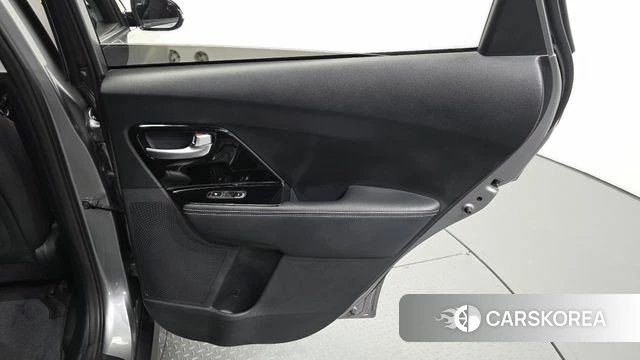 Kia Niro EV id 4657143 из Кореи 17
