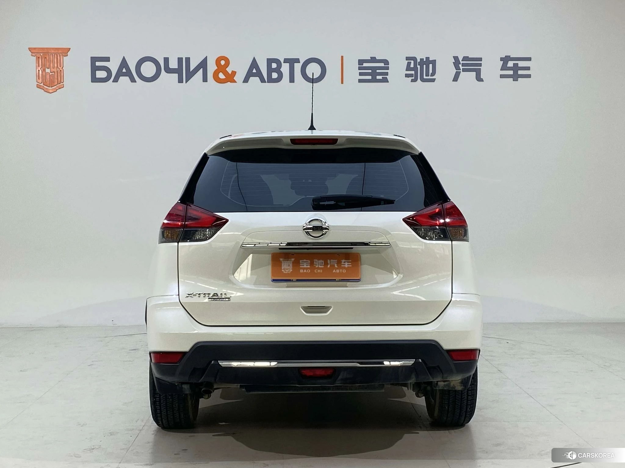 Nissan Qijun id 4499018 из Китая 17