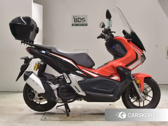 Проданный Honda ADV150 2019 из Японии, фото 2