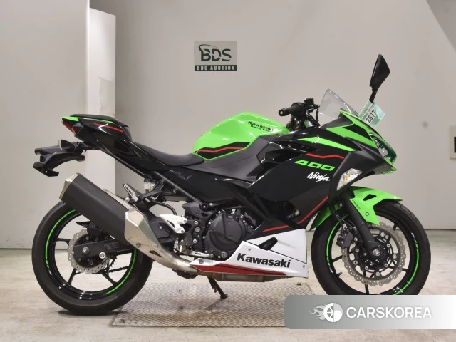 Проданный Kawasaki NINJA 400 2021 из Японии