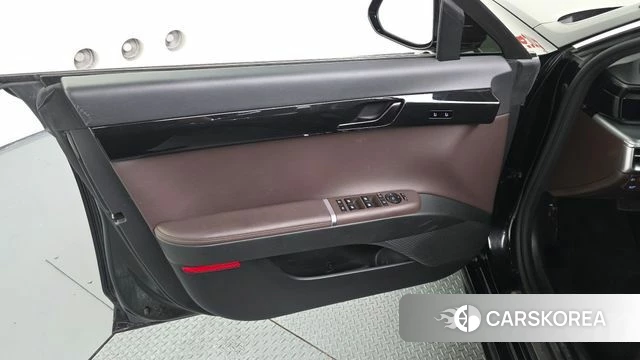 Hyundai Grandeur Hybrid (GN7) id 4469308 из Кореи 17