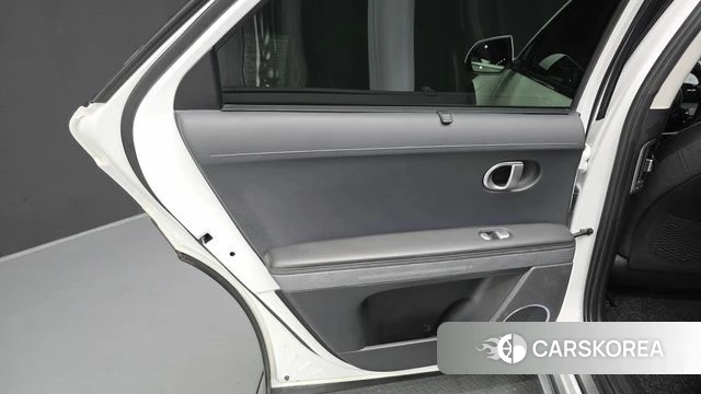 Hyundai Ionic 5 id 4282475 из Кореи 17