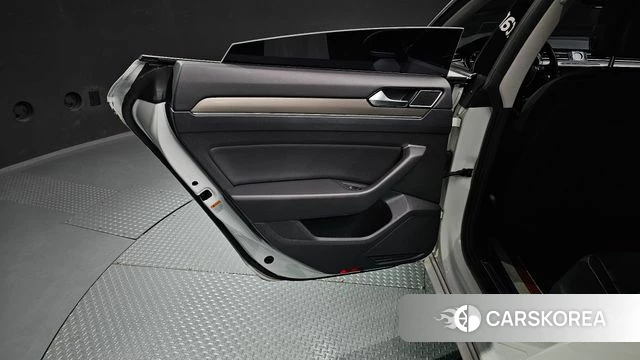 Volkswagen Arteon id 4429955 из Кореи 17