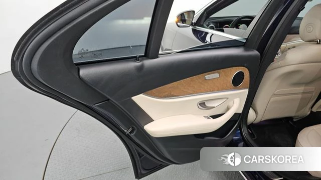Mercedes-Benz E-Class W213 id 4224642 из Кореи 17