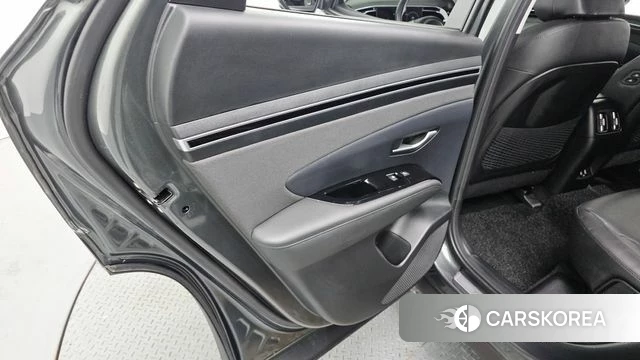 Hyundai Tucson (NX4) id 4469618 из Кореи 17