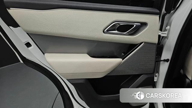 Land Rover Range Rover Velar id 4435747 из Кореи 17