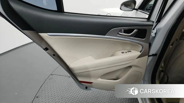 Genesis The New G70 id 4330833 из Кореи 17