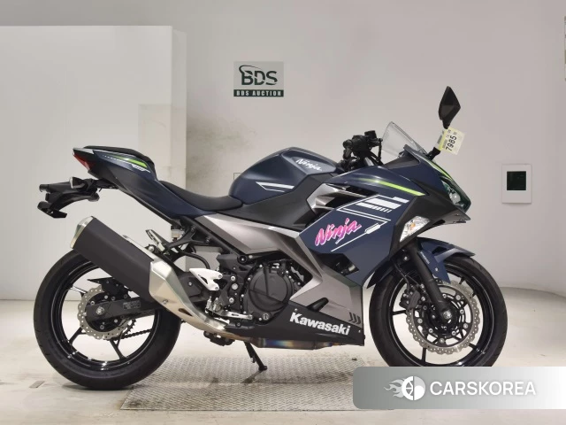 Проданный Kawasaki NINJA 400 2021 из Японии