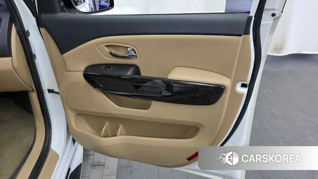 Kia The New Carnival id 4728033 из Кореи 17