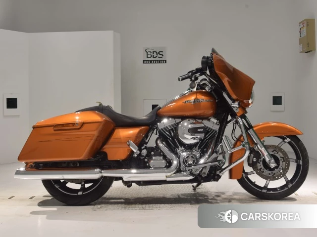 Проданный Harley-Davidson Street Glide FLHXS1690 2015 из Японии, фото 2