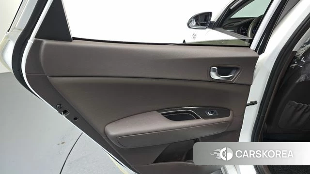 Kia The New K5 2nd generation id 4642892 из Кореи 17