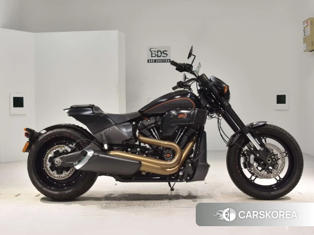 Проданный Harley-Davidson Softail FXDRS1870 114 2019 из Японии