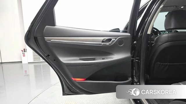 Hyundai The New Grandeur IG id 4382737 из Кореи 17