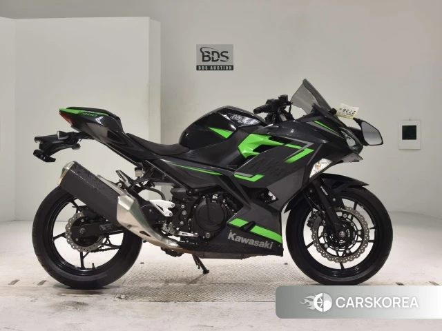 Проданный Kawasaki NINJA 400 2019 из Японии