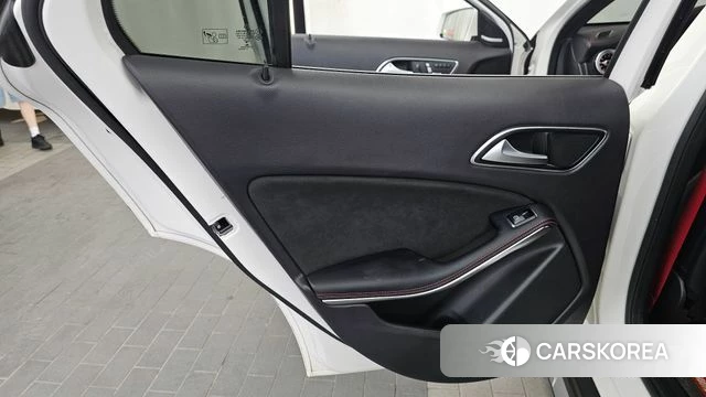 Mercedes-Benz GLA-Class X156 id 4563353 из Кореи 17